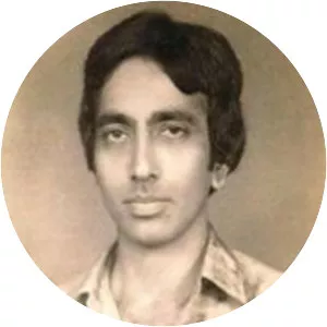 Vijay Sippy - Film producer ‧ Ramesh Sippy's brother