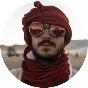 Viken Arman - Musical artist