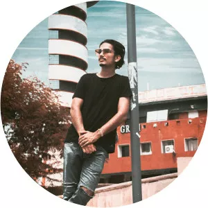 VIKRAM GORAYA - Singer