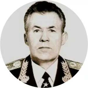 Viktor Samsonov - Military personnel