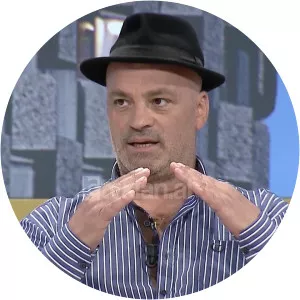 Viktor Tahiraj - Musical artist