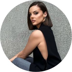 Viktorija Avramov photograph