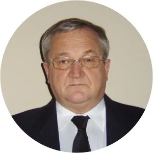 Vilho Harle - Author