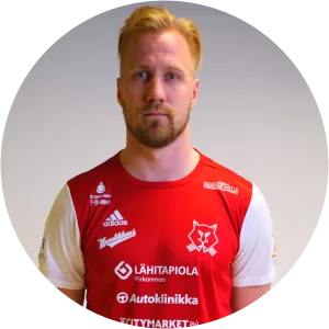 Ville Puustinen - Football player