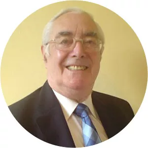 Vince Powell - British television scriptwriter