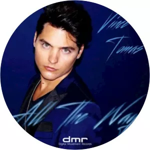 Vince Tomas Musician - Singer