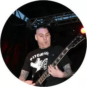Vinnie Stigma - Guitarist