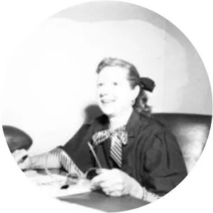 Violet Bidwill Wolfner