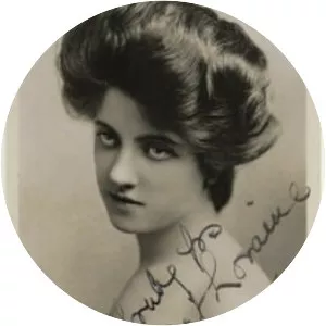 Violet Loraine
