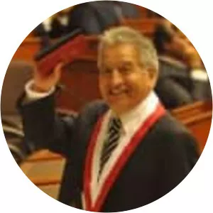 Virgilio Acuña Peralta