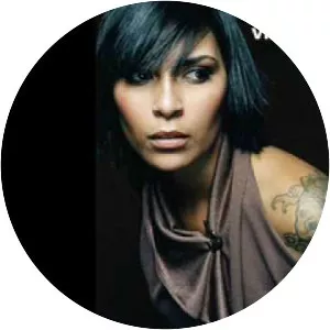 Virginia Nascimento - Musical artist