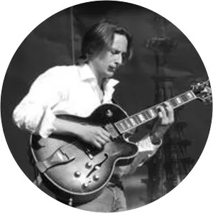 Vitaliy Zolotov - Ukrainian jazz guitarist