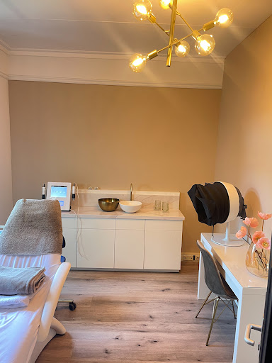 Vitalskincare - Beauty salon in Sittard, Netherlands