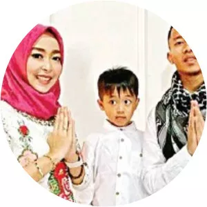 Vivi Rezky Dirgayatri Nugraheni photograph