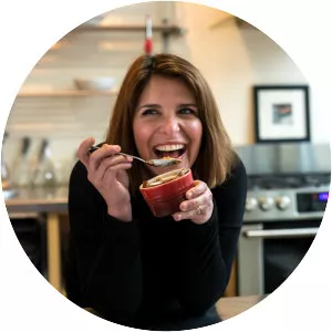 Vivian Howard