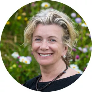 Vivienne De Courcy - Film director