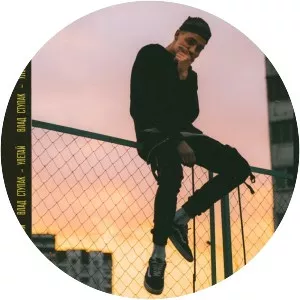 Влад Ступак