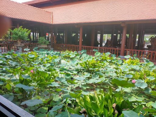 VLXD Giang Long photograph