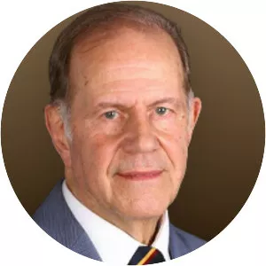 Volker Fintelmann - Physician