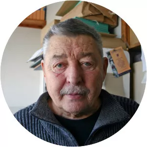 Volker Pfüller - Graphic designer