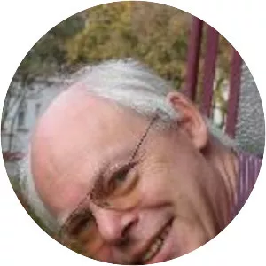 Volker Stolle - Author