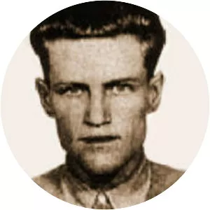 Volney Davis - Criminal ‧ Edna Murray's husband