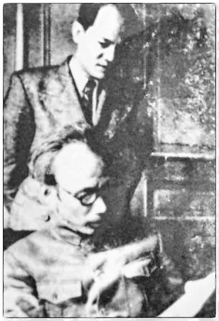 Vu Dinh Huynh - Vu Thu Hien's father