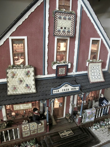 Vuelta y Cruz - Fabric store in Gijon, Spain