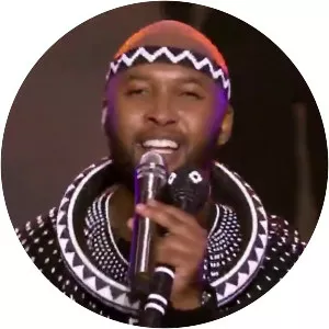 Vusi Nova