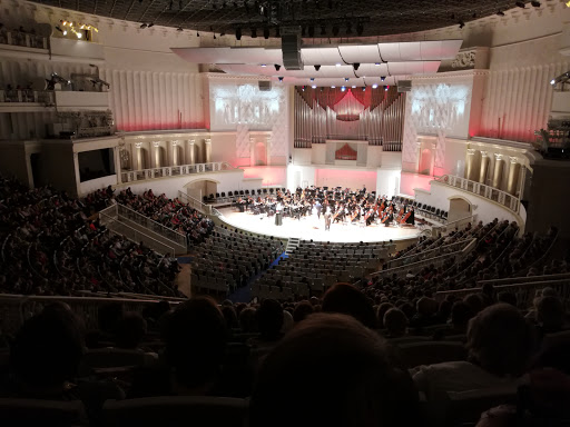 Vysshaya Shkola Sredovogo Dizayna Markhi