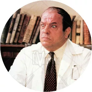 W la foca - 1982 ‧ Erotic/Comedy ‧ 1h 32m