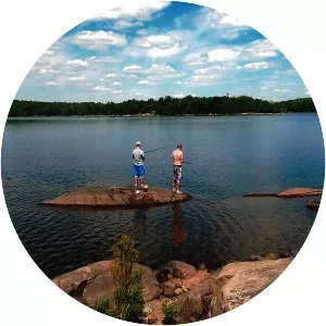 Wahwashkesh Lake - Lake in Canada