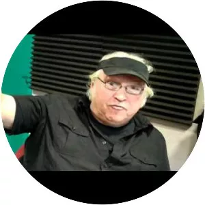 Wally Bryson - Musical artist