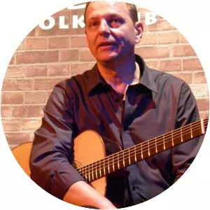 Walter Lupi Musician - Italian guitarist