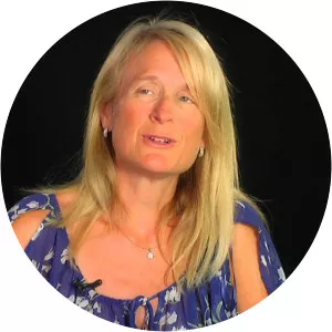 Wanda Coven - Author