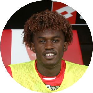 Warren Bondo - French soccer player