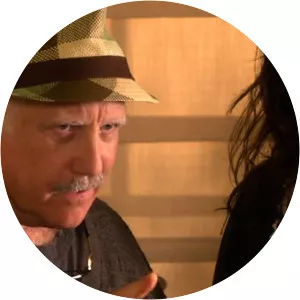 Warren Schiff - TV character