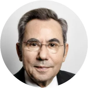 Wassilios E Fthenakis