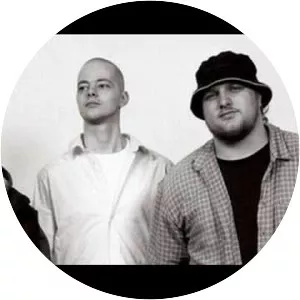 Waxolutionists - Musical group