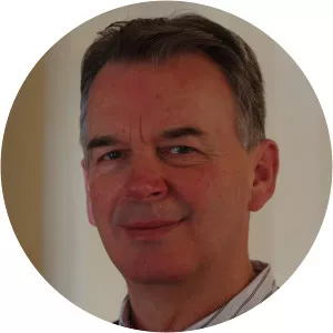 Wayne Dowdeswell - Lighting designer