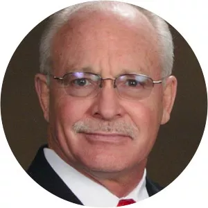 Wayne Simmons - American football player