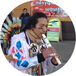 Wayra Nan - Musical group