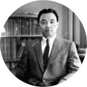 Wei-Liang Chow