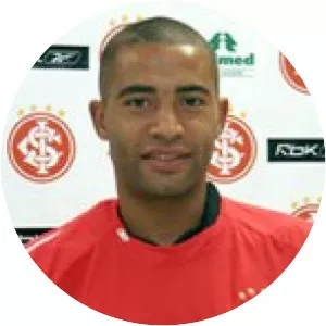 Wellington Monteiro - Football midfielder