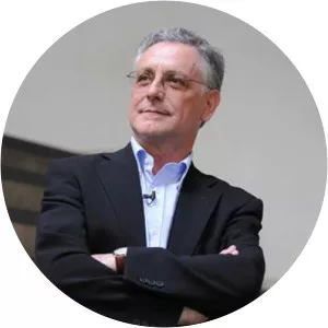 Wenceslao Castañares Burcio - Author