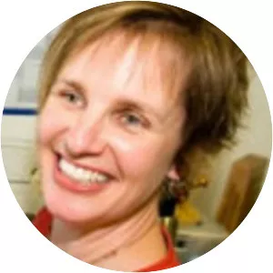 Wendy Saunders - Author