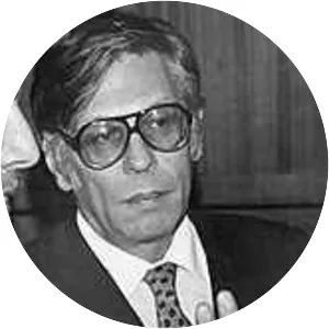 max ru͏̈eger werner wollenberger