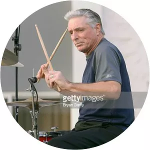 Wes Starr - Musical artist