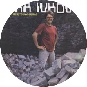 When You Hear the Bells (Кад чујеш звона)