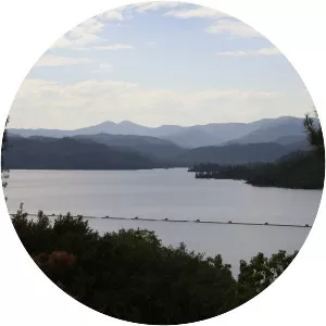 Whiskeytown Lake - Reservoir in California
